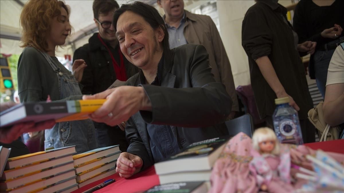 Un Sant Jordi ple de fastigosos Un Sant Jordi ple de fastigosos