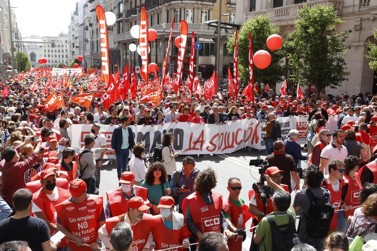 Els sindicats exigeixen que s’apugin els salaris en un Primer de Maig de treva amb el Govern