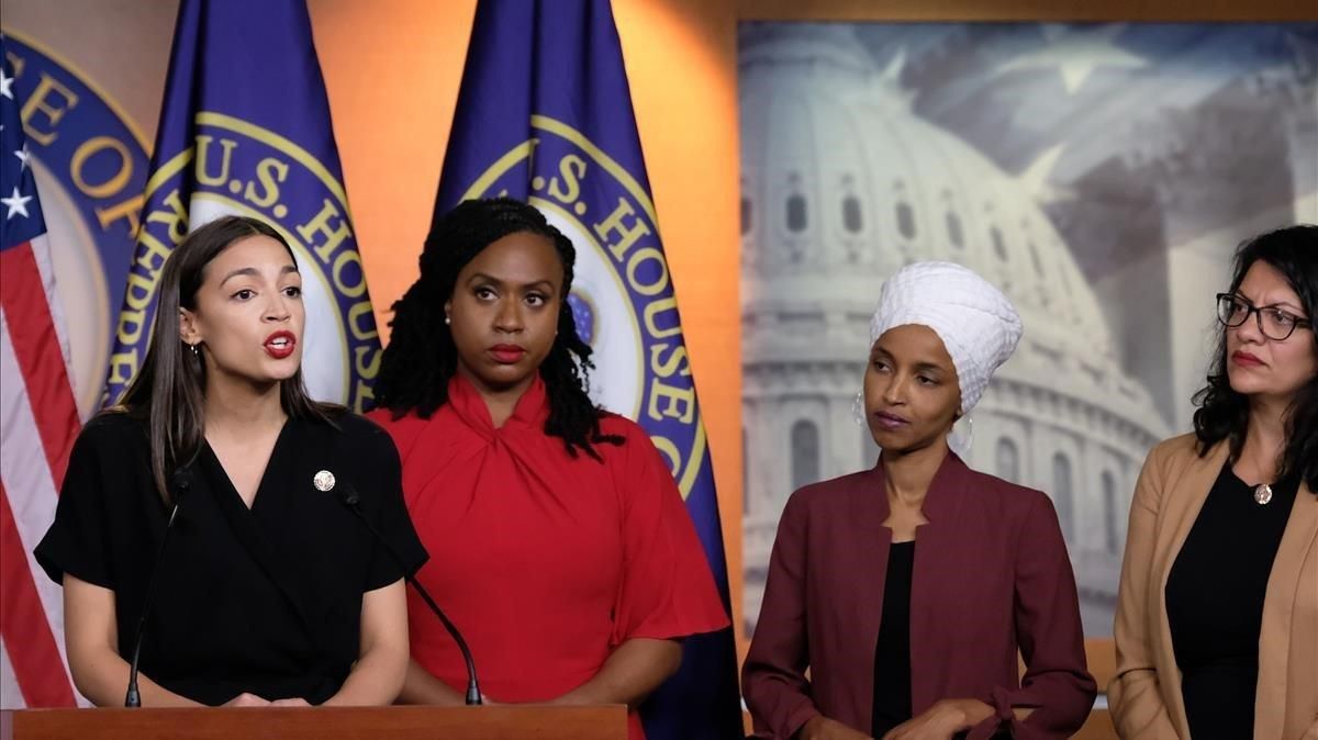 Alexandria Ocasio-Cortez, Ayanna Pressley, Rashida Tlaib e Ilhan Omar, durante una rueda de prensa en el Capitol, en Washington. Alexandria Ocasio-Cortez, Ayanna Pressley, Rashida Tlaib e Ilhan Omar, durante una rueda de prensa en el Capitol, en Washington.