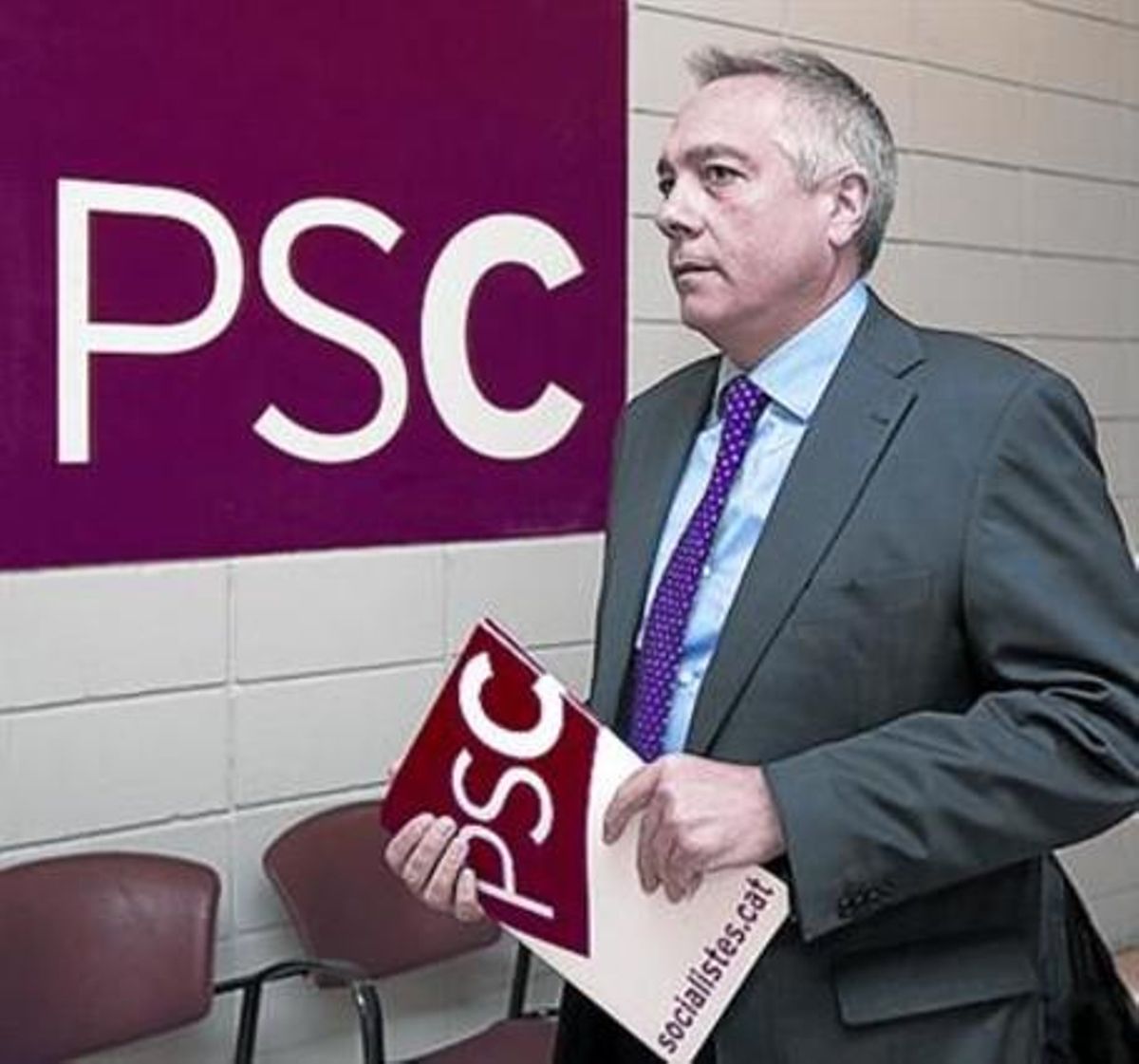Pere Navarro, en la sede del PSC. Pere Navarro, en la sede del PSC.