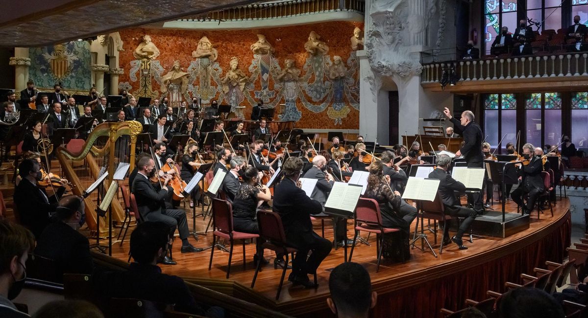 Les Siècles durante su actuación en el Palau de la Música Catalana. Les Siècles durante su actuación en el Palau de la Música Catalana.