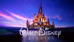 El logo de Walt Disney Studios, proyectado en una pantalla durante una presentación de la compañía en Las Vegas.