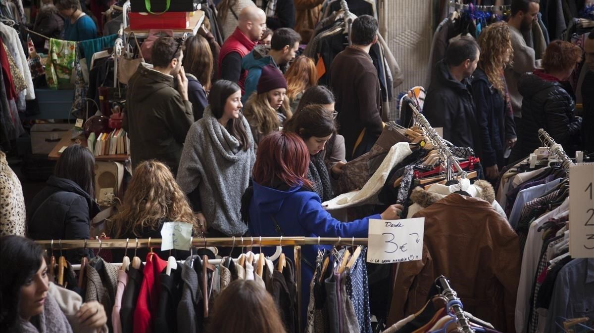 Lost and found, un mercadillo de segunda mano que se celebra en la estación de Francia de Barcelona. Lost and found, un mercadillo de segunda mano que se celebra en la estación de Francia de Barcelona.