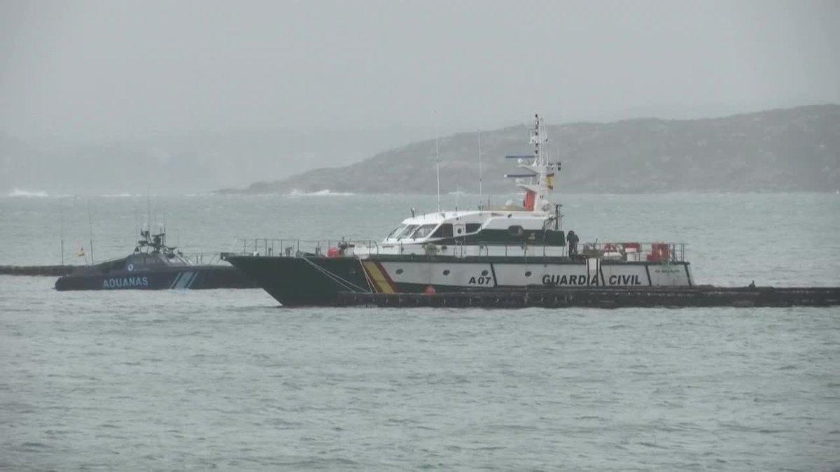 Un submarino cargado con casi 3.000 kilos de cocaína de gran pureza ha sido interceptado en la costa gallega.