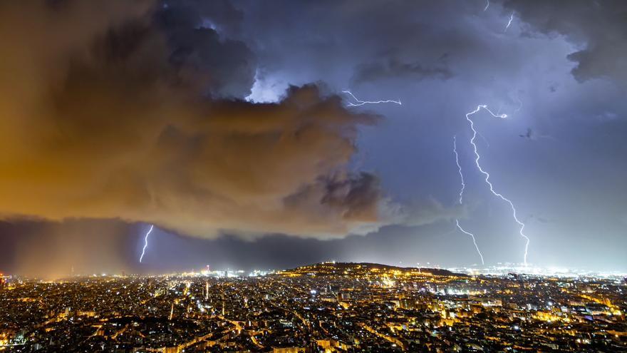 Tormenta En Barcelona Las Mejores Im Genes De La Tormenta Que Ha Descargado De Madrugada Sobre