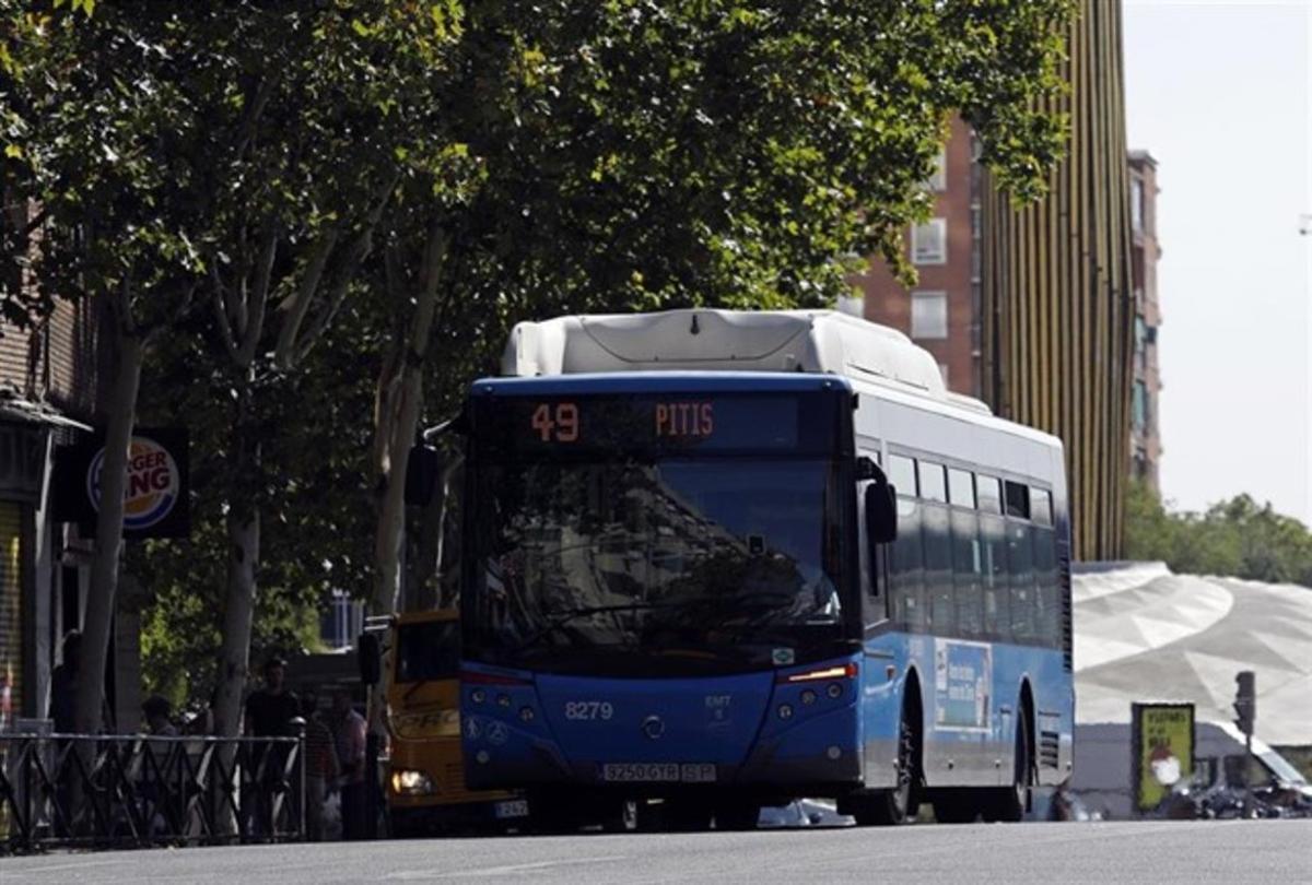 Un autobús en la ciudad de Madrid.