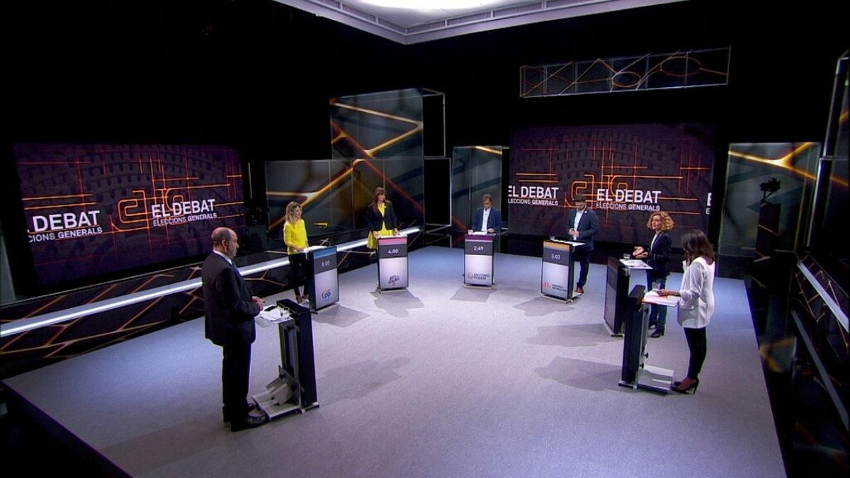 Un momento del debate que TV-3 ofreció este miércoles, 24 de abril. Un momento del debate que TV-3 ofreció este miércoles, 24 de abril.