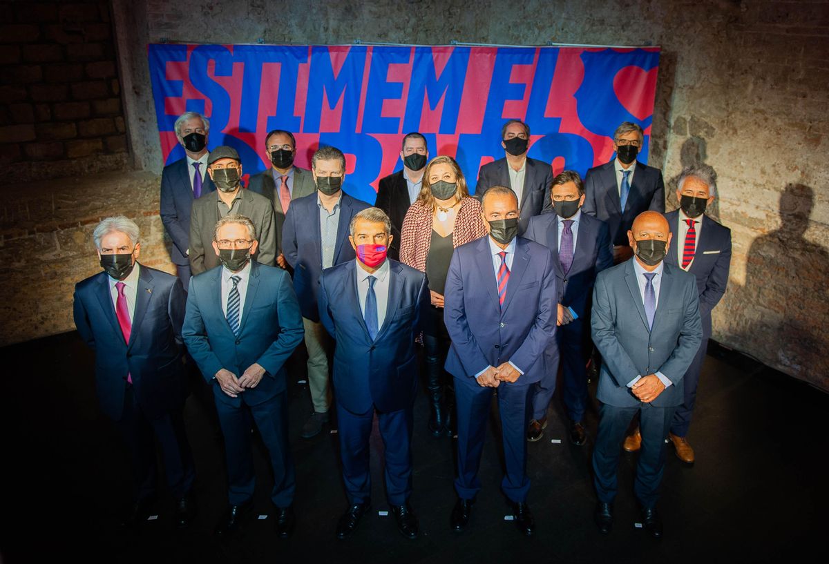 La junta directiva de Joan Laporta con casi todos los integrantes que la componen. La junta directiva de Joan Laporta con casi todos los integrantes que la componen.