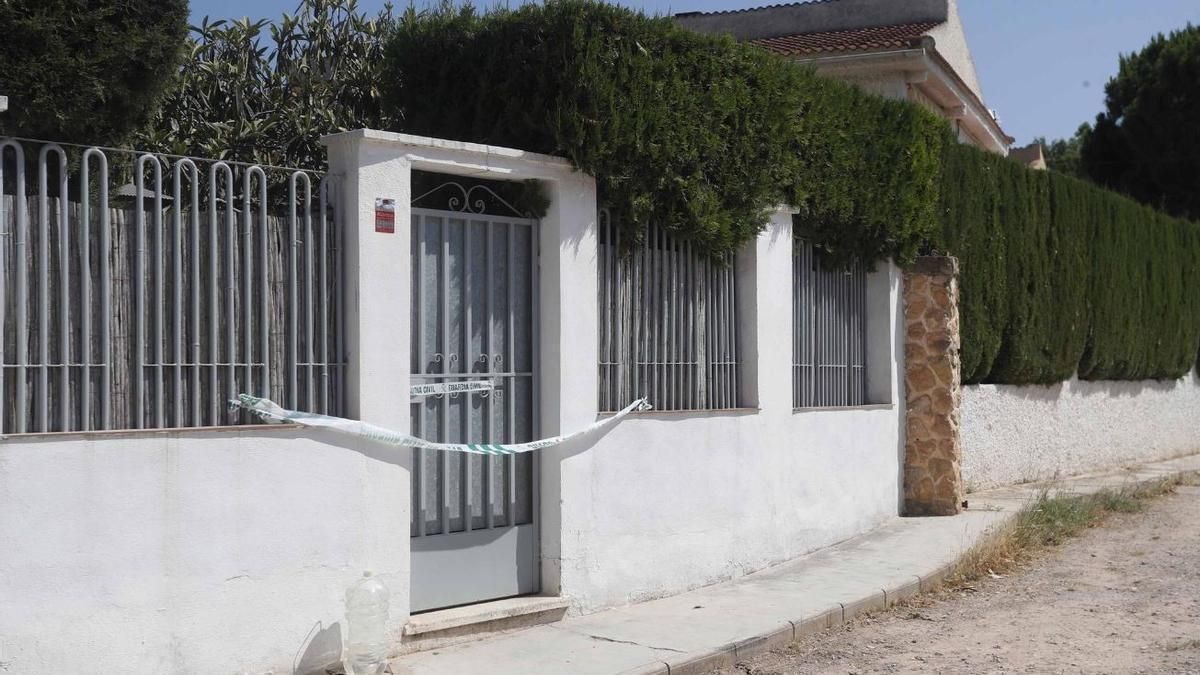 Tres detenidos por asesinar a un hombre en su chalet de Valencia durante una fiesta Tres detenidos por asesinar a un hombre en su chalet de Valencia durante una fiesta