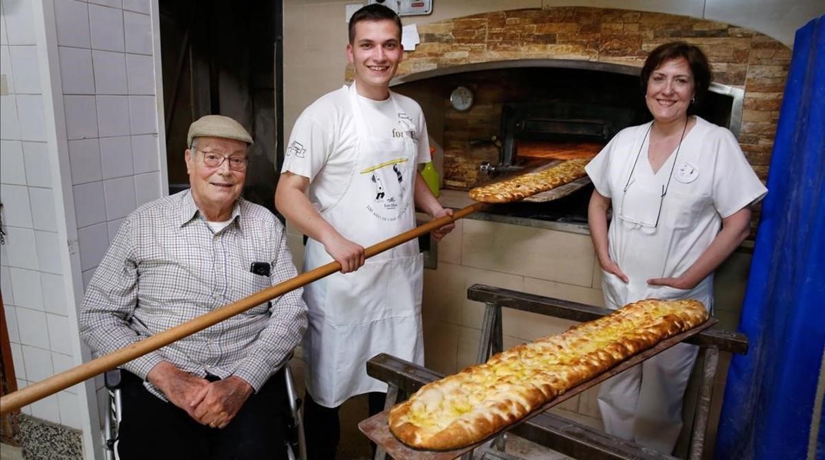 Una panadería de BCN cumple un siglo en manos de la misma familia