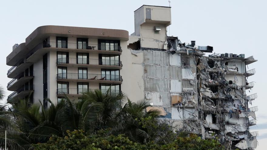 Suben a 11 los fallecidos por el derrumbe en Miami - Vimarsana News