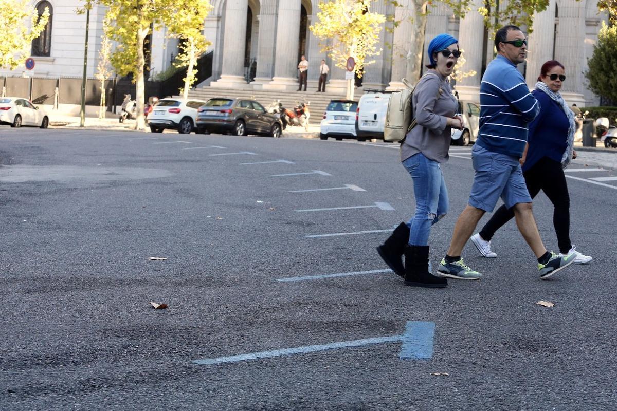 Prohibición de aparcamiento en el centro de Madrid por alta contaminación.