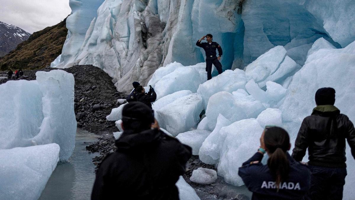 Científicos chilenos rastreando el cambio climático en el "Fin del mundo"