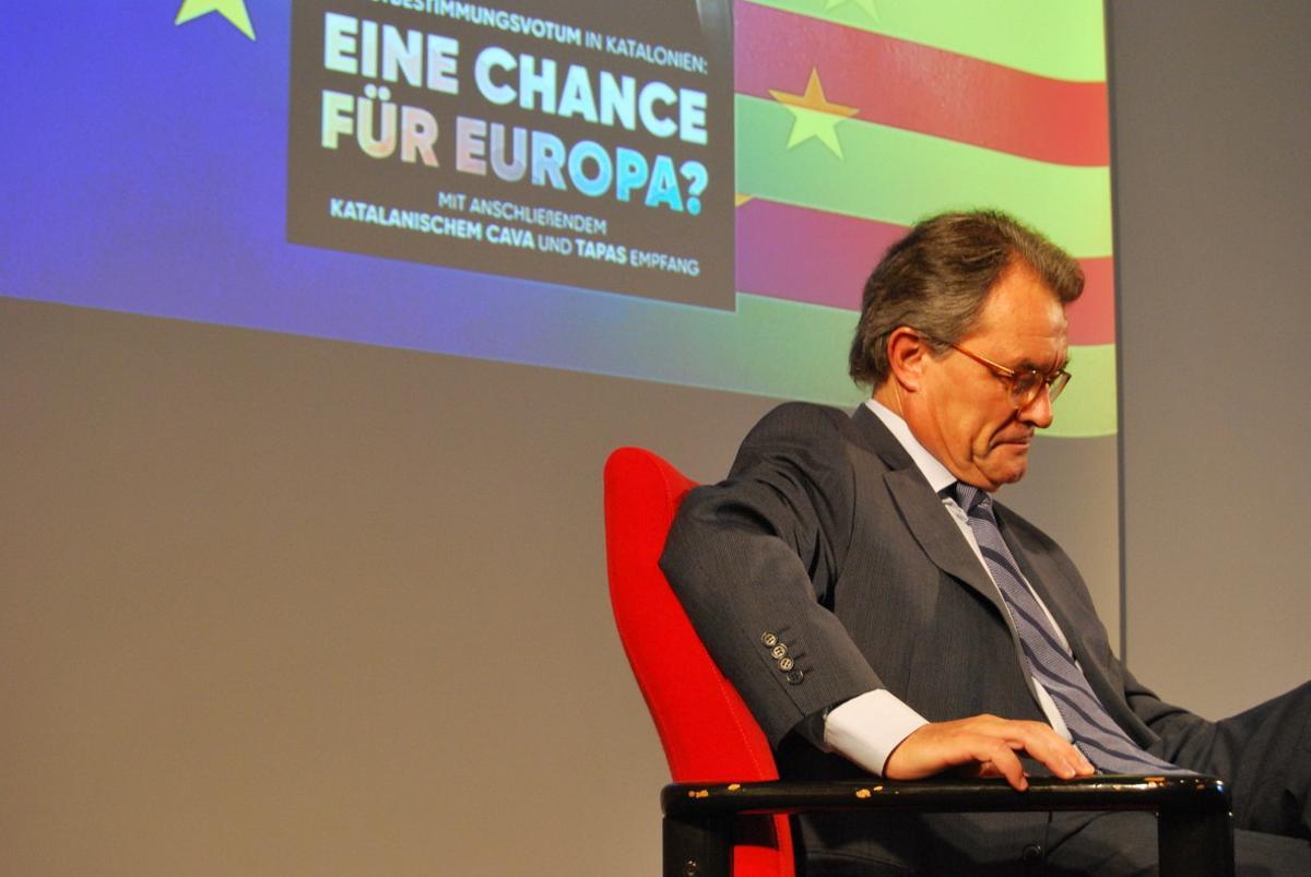 El expresidente de la Generalitat Artur Mas, durante su charla en Berlín, este martes, 27 de junio.