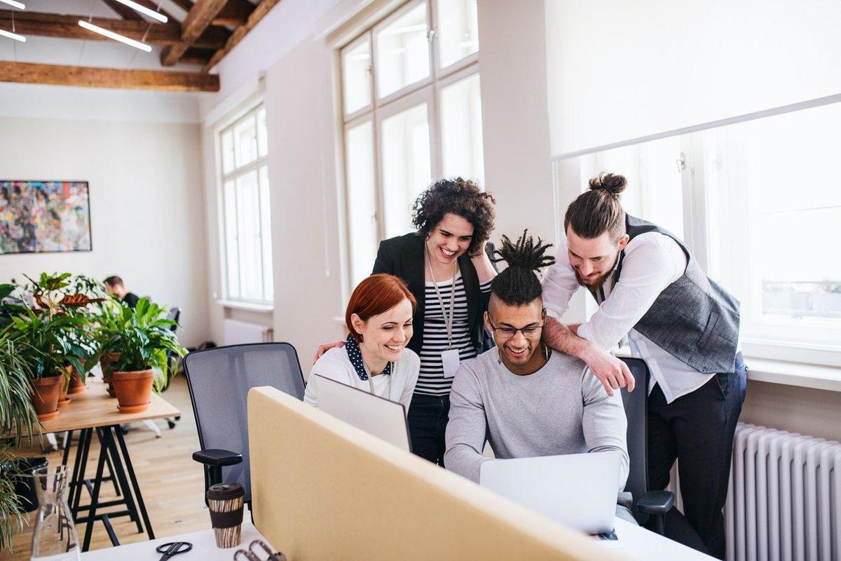 El ’pitch deck’ nos puede ayudar a la hora de atraer inversores El ’pitch deck’ nos puede ayudar a la hora de atraer inversores