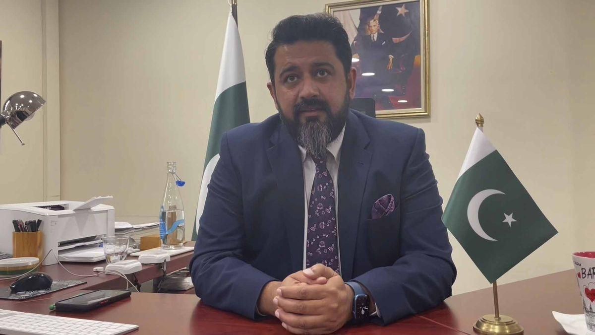 L’excònsol del Pakistan a Barcelona afronta avui l’interrogatori amb el seu ministre L’excònsol del Pakistan a Barcelona afronta avui l’interrogatori amb el seu ministre