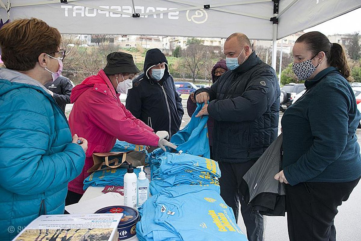 Venta de camisetas de la caminata solidaria virtual contra el cáncer 2021 en Parets Venta de camisetas de la caminata solidaria virtual contra el cáncer 2021 en Parets
