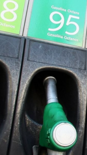 ¿Por qué está tan cara la gasolina?