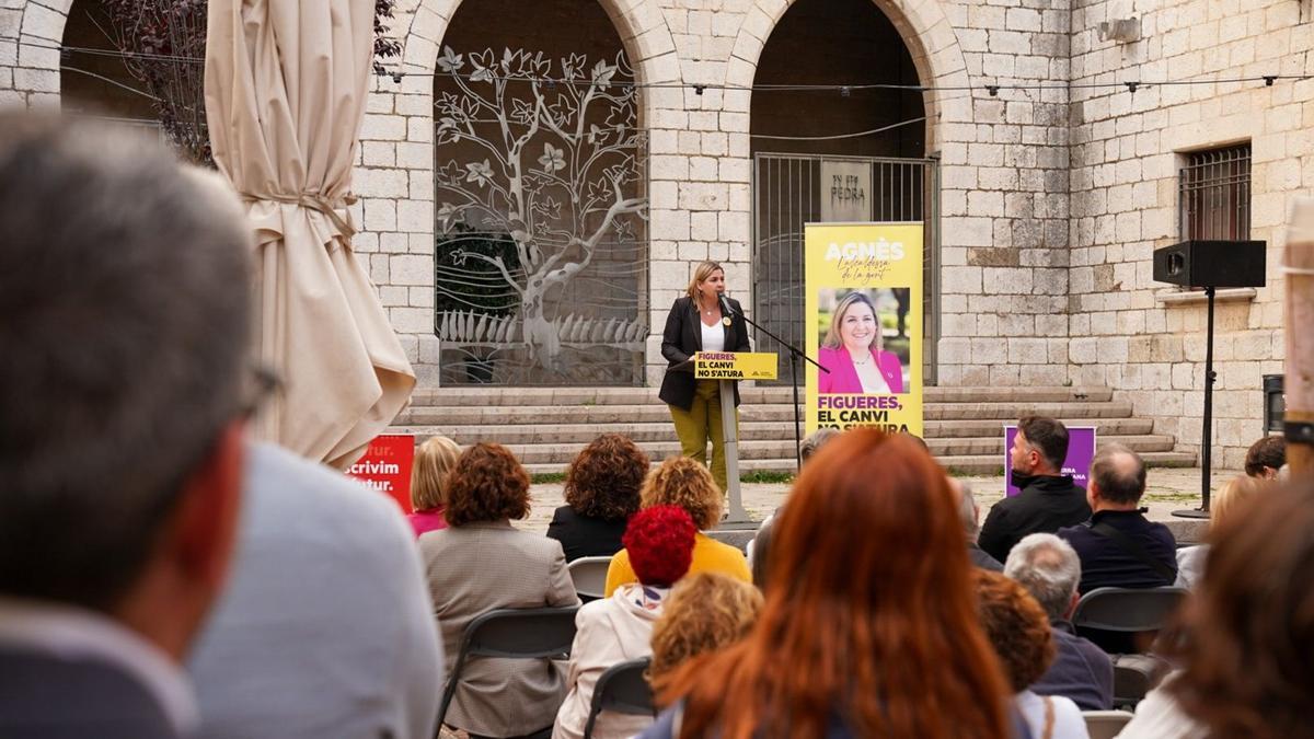 insultos y amenazas además carteles electorales