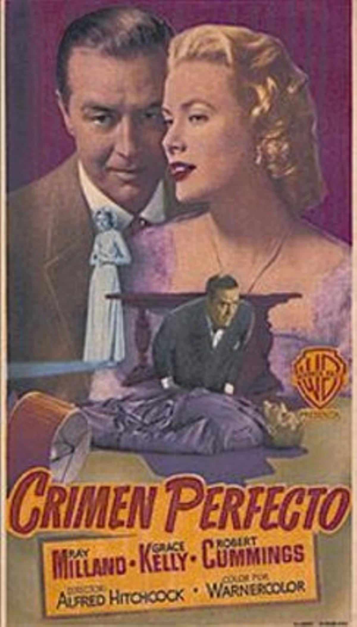La acusada 8 María Ángeles Molina y el cartel del filme de Hitchcock.