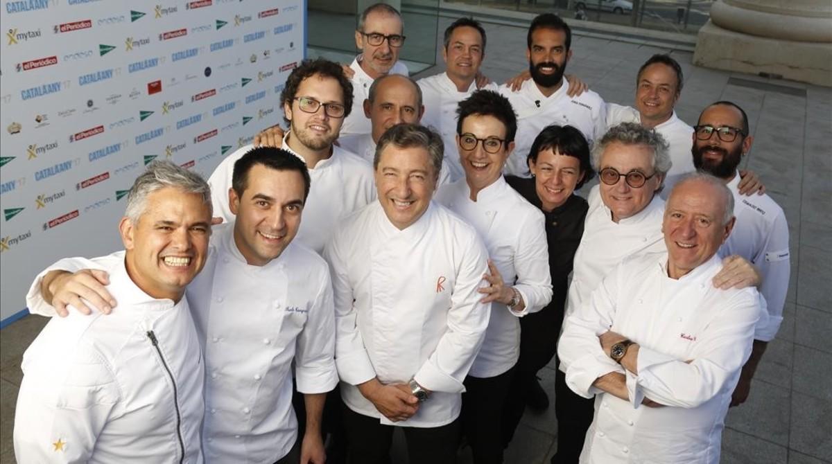 Los cocineros participantes en el Sopar de l’Any. Los cocineros participantes en el Sopar de l’Any.