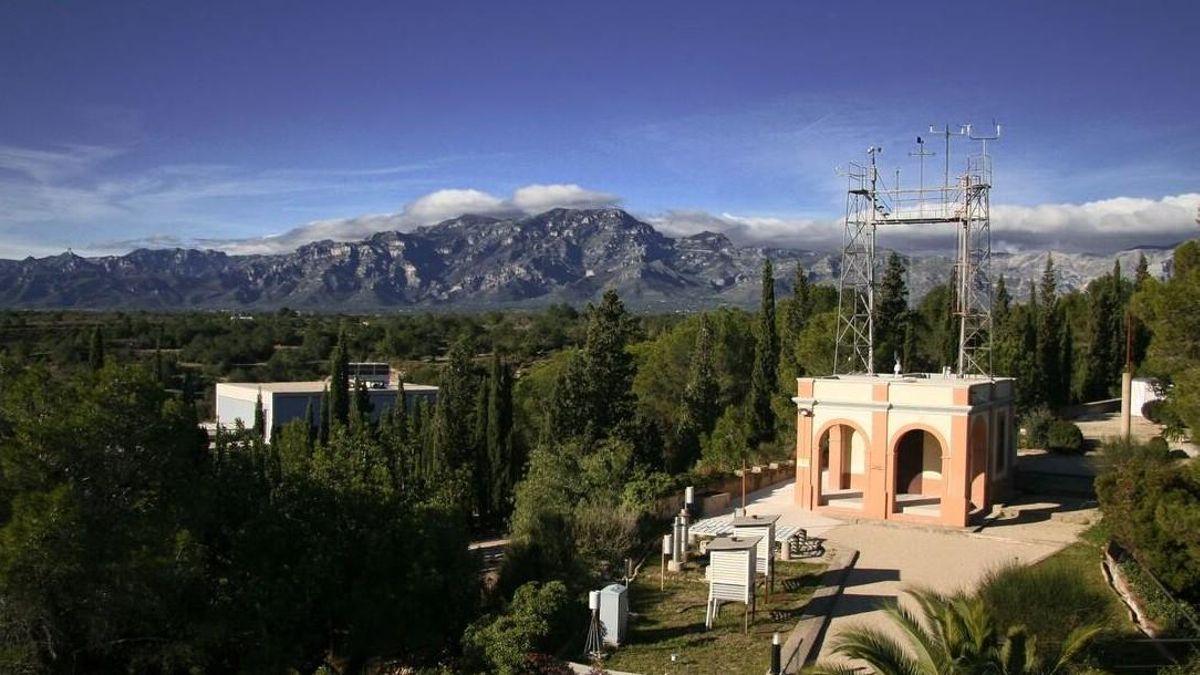 Vista general del Observatori de l’Ebre, situado en la localidad tarraconense de Roquetes (Baix Ebre). Vista general del Observatori de l’Ebre, situado en la localidad tarraconense de Roquetes (Baix Ebre).