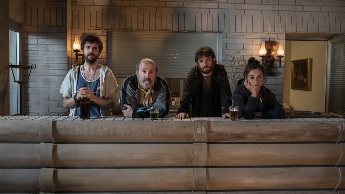 Julián López, Javier Cámara, Gorka Otxoa y Miren Ibarguren, en ’Fe de etarras’. Julián López, Javier Cámara, Gorka Otxoa y Miren Ibarguren, en ’Fe de etarras’.