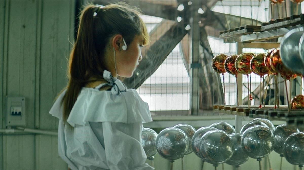 Un fotograma de ’Merry Christmas, Yiwu’, una de las selecciones de l’Alternativa. Un fotograma de ’Merry Christmas, Yiwu’, una de las selecciones de l’Alternativa.