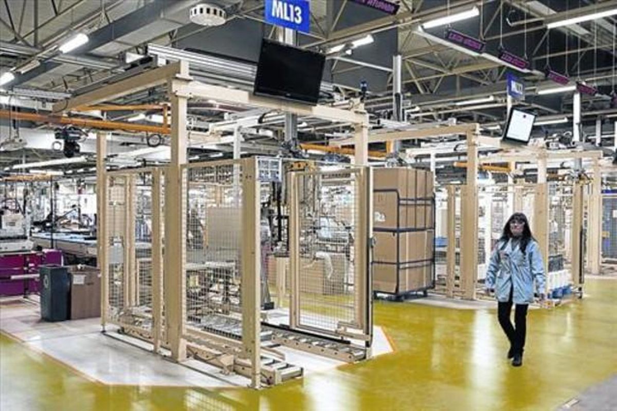 La fábrica principal de Ficosa en Viladecavalls que heredó de Sony. La fábrica principal de Ficosa en Viladecavalls que heredó de Sony.