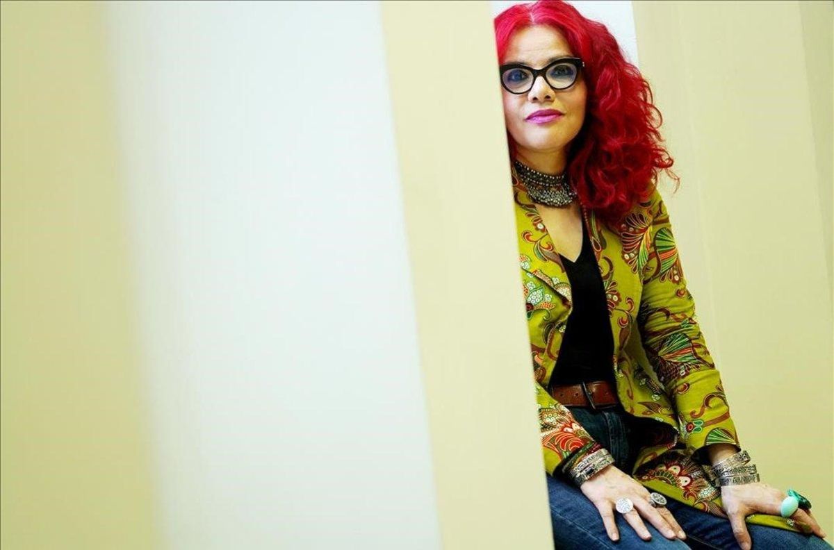 Mona Eltahawy: "Quien controla el dormitorio, controla el mundo" Mona Eltahawy: "Quien controla el dormitorio, controla el mundo"