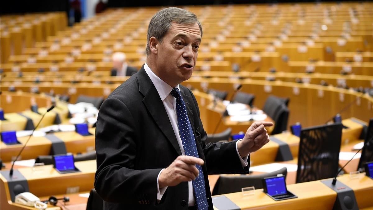 Nigel Farage en el Parlamento Europeo Nigel Farage en el Parlamento Europeo