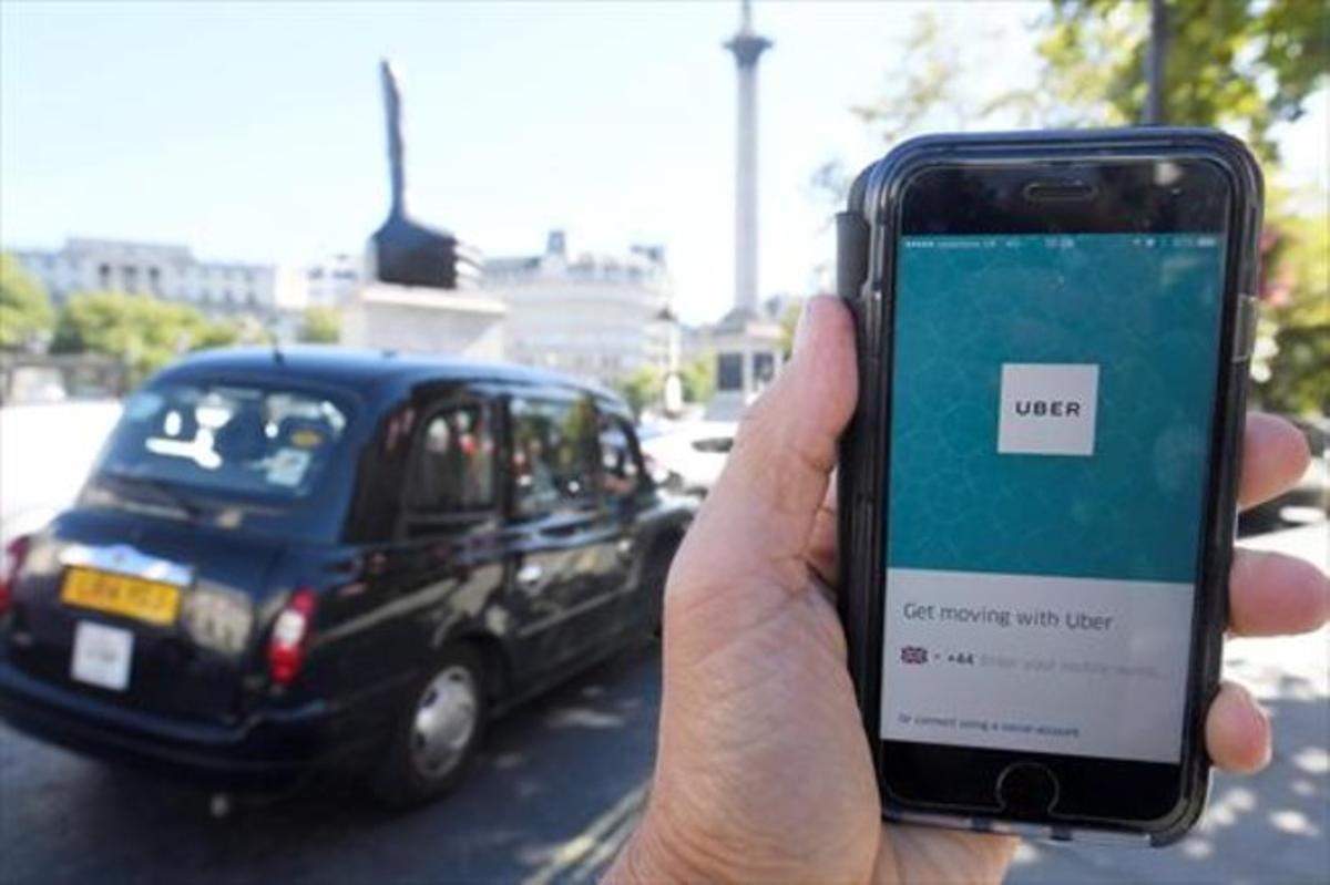Uber perd la batalla amb els taxistes de Barcelona