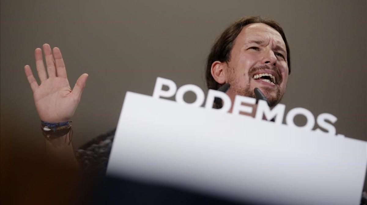 Pablo Iglesias, el pasado 7 de octubre, en un acto con representantes de los círculos de Madrid en el Cine Palafox. Pablo Iglesias, el pasado 7 de octubre, en un acto con representantes de los círculos de Madrid en el Cine Palafox.