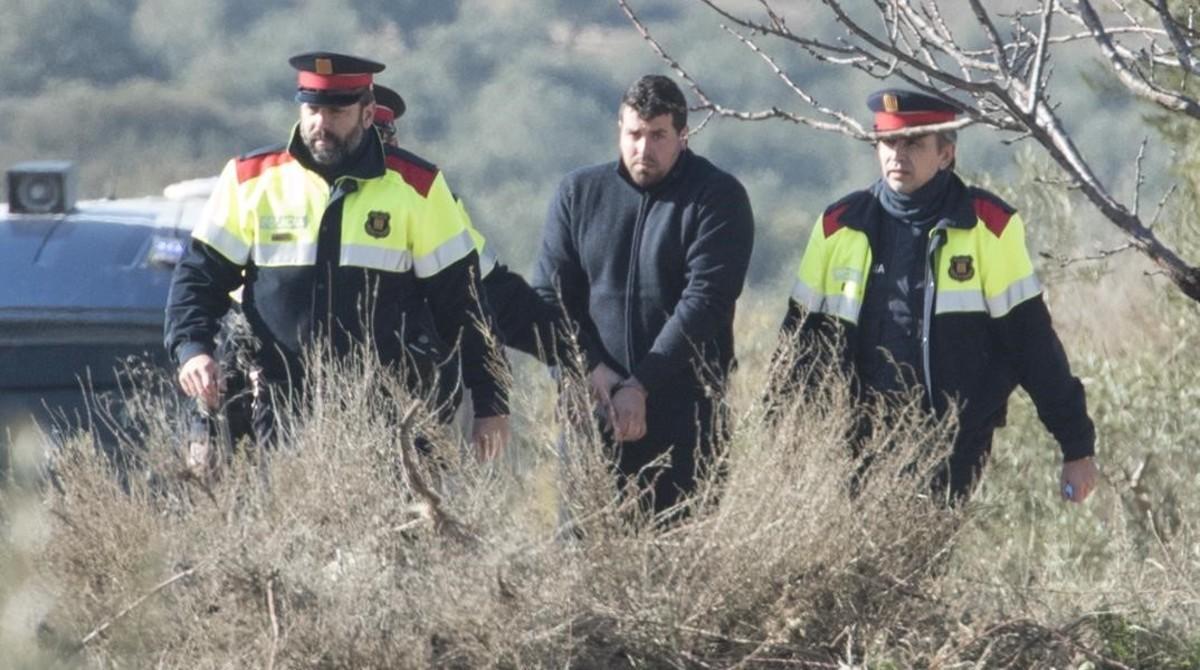 Reconstrucción del crimen de los dos agentes rurales. Reconstrucción del crimen de los dos agentes rurales.