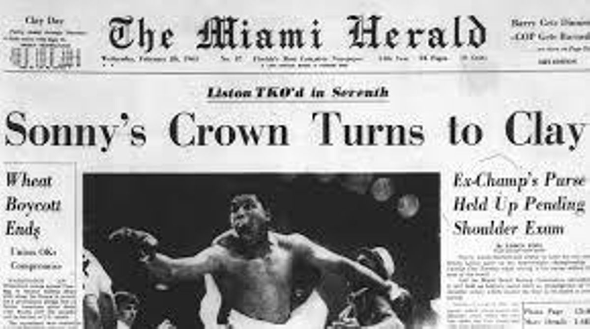 Detalle de la portada del Miami Herald que recogía la victoria de Cassius Clay sobre Sonny Liston, en 1964. Detalle de la portada del Miami Herald que recogía la victoria de Cassius Clay sobre Sonny Liston, en 1964.