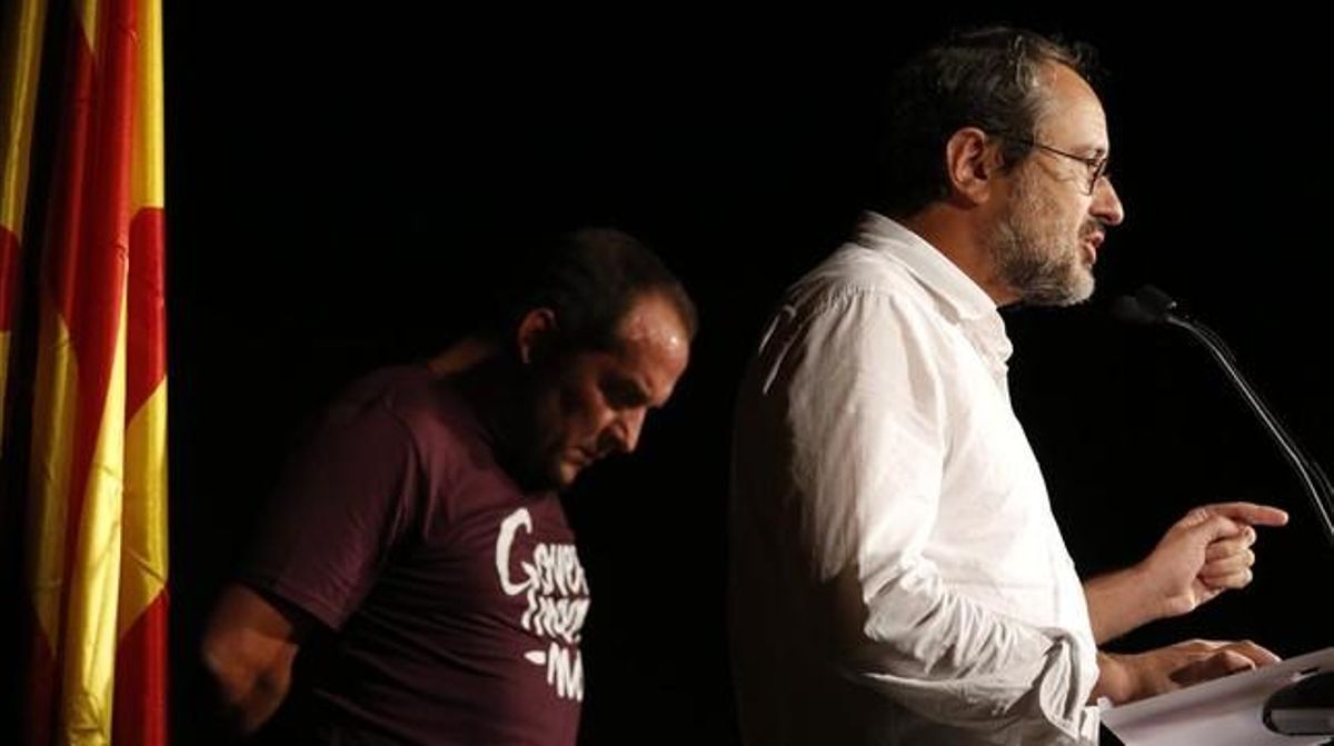 Antonio Baños y David Fernàndez, de la CUP, durante la pasada campaña electoral. Antonio Baños y David Fernàndez, de la CUP, durante la pasada campaña electoral.