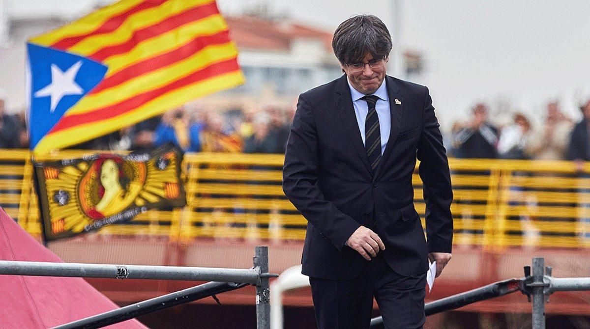La bufetada de Puigdemont La bufetada de Puigdemont