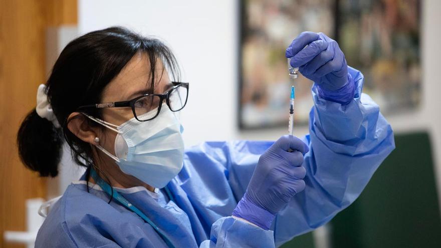 Catalan nurses ask to open vaccination to all age groups