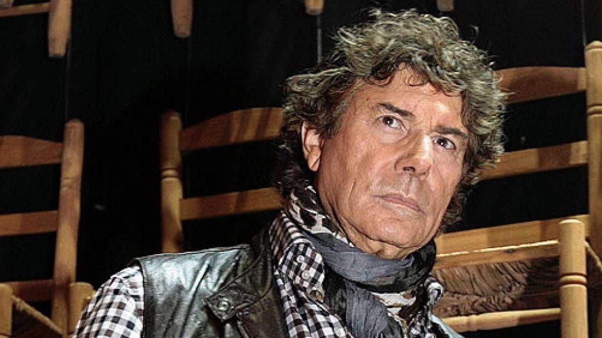 Muere Jesús Quintero, el revolucionario 'loco de la colina', a los 82 años Muere Jesús Quintero, el revolucionario 'loco de la colina', a los 82 años