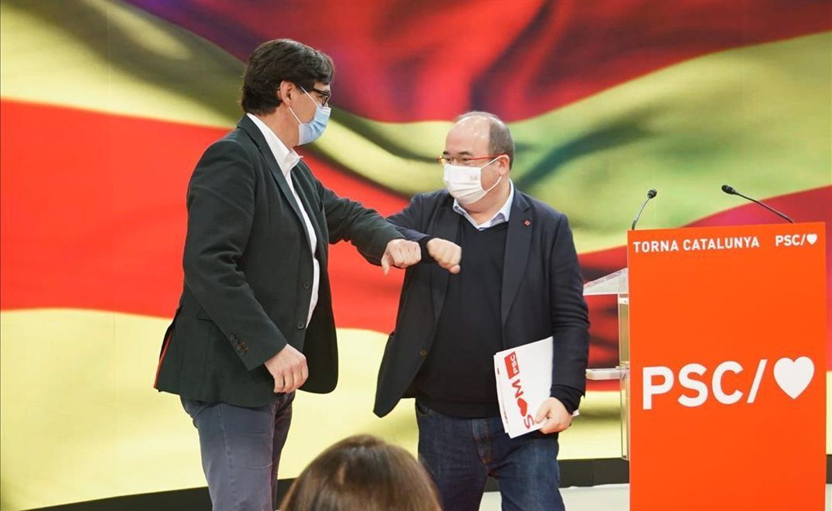 Salvador Illa y Miquel Iceta se saludan en un acto del PSC en Barcelona. Salvador Illa y Miquel Iceta se saludan en un acto del PSC en Barcelona.
