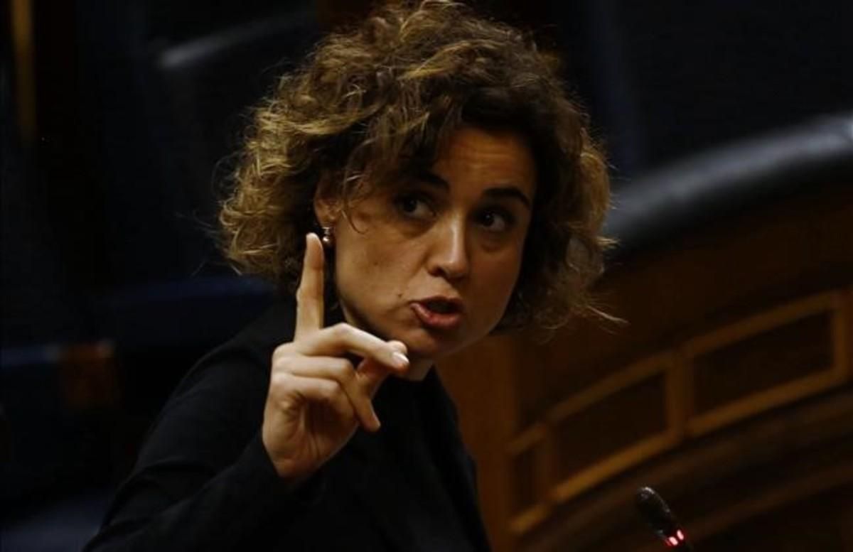 Dolors Monserrat, durante su intervención este miércoles en la sesión de control del Congreso. Dolors Monserrat, durante su intervención este miércoles en la sesión de control del Congreso.