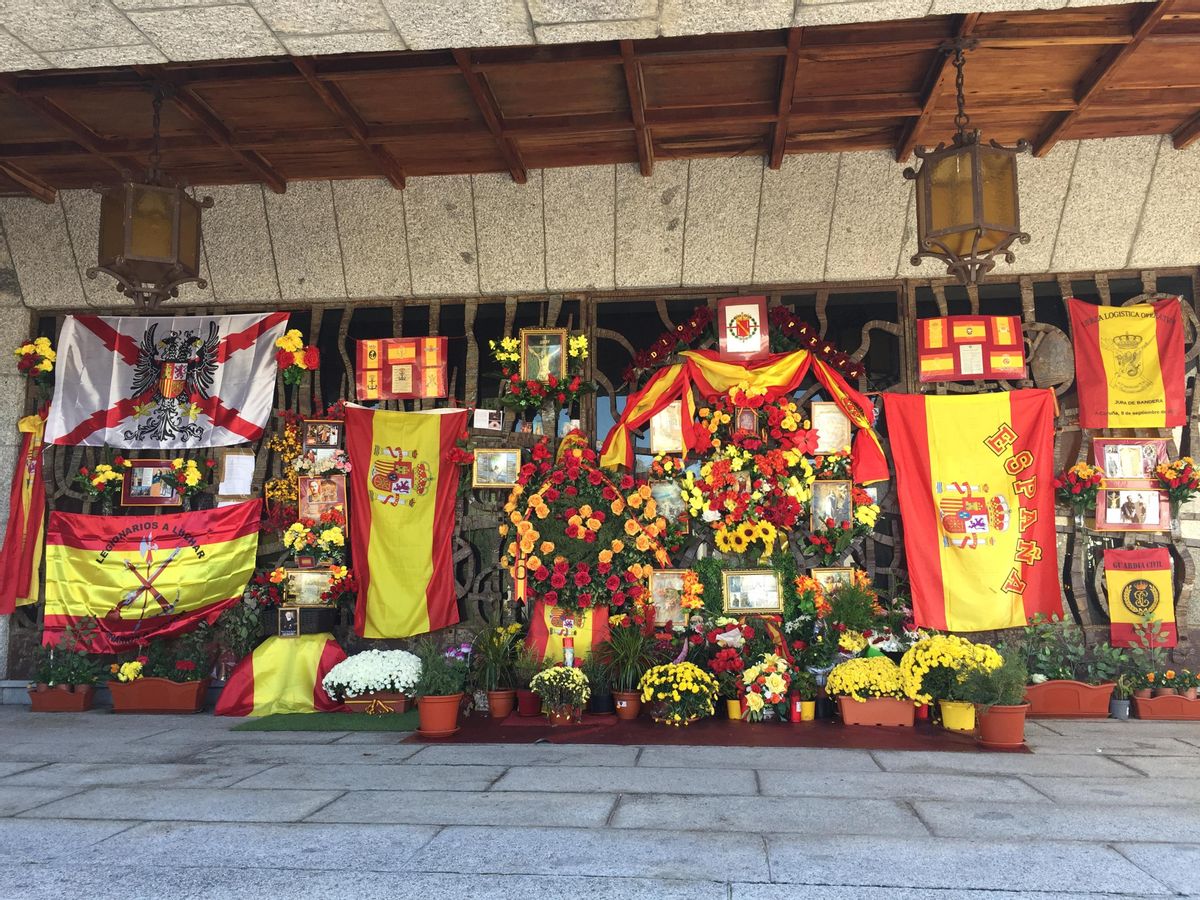 España lleva ya gastados 125.000 euros en la nueva tumba de Franco España lleva ya gastados 125.000 euros en la nueva tumba de Franco