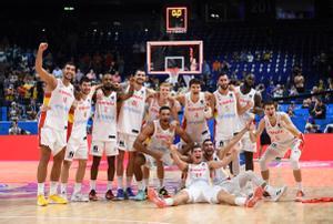 España firma una gran remontada ante Finlandia y peleará por las medallas en el Eurobasket
