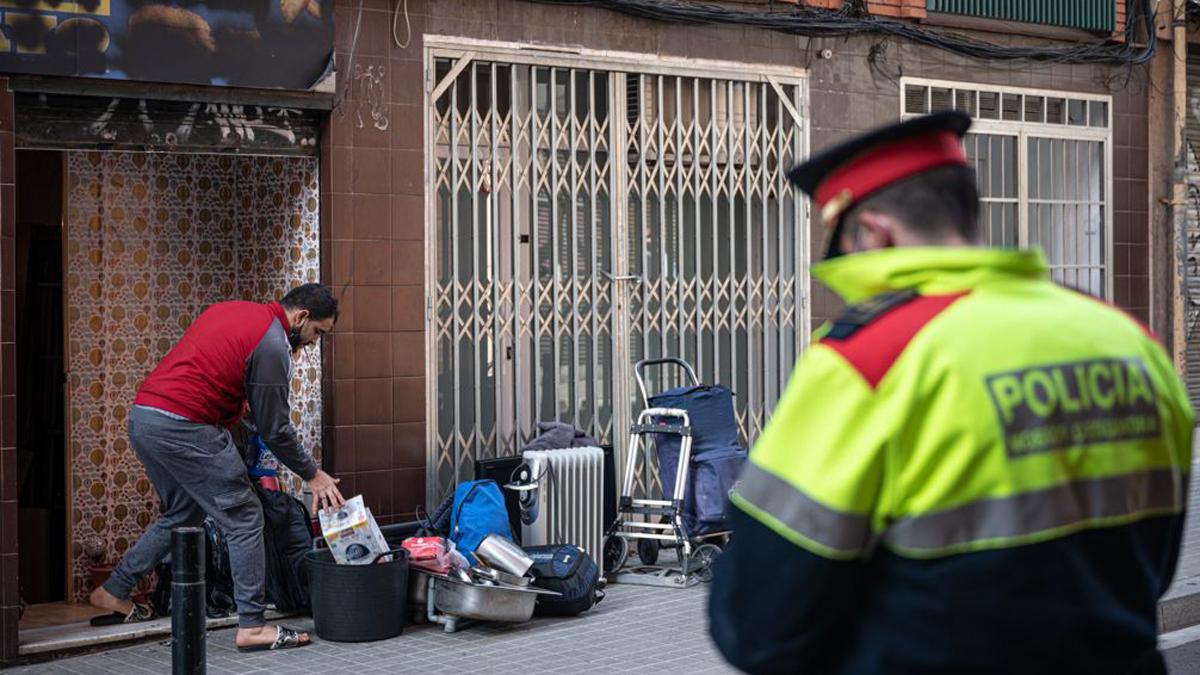 Una màfia establerta a Barcelona utilitzava bebès per ocupar pisos i rellogar-los a migrants