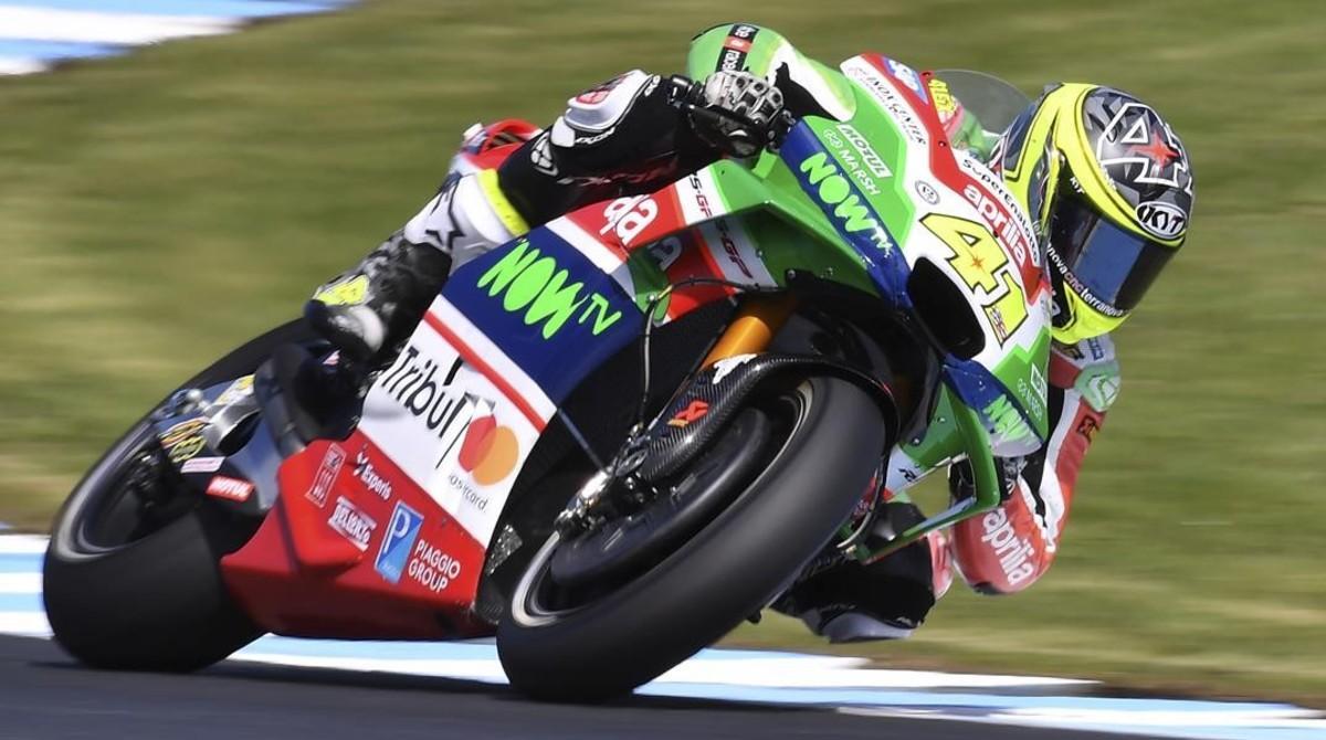 Aleix Espargaró derrota Márquez i 'Dovi' en el debut de Phillip Island Aleix Espargaró derrota Márquez i 'Dovi' en el debut de Phillip Island