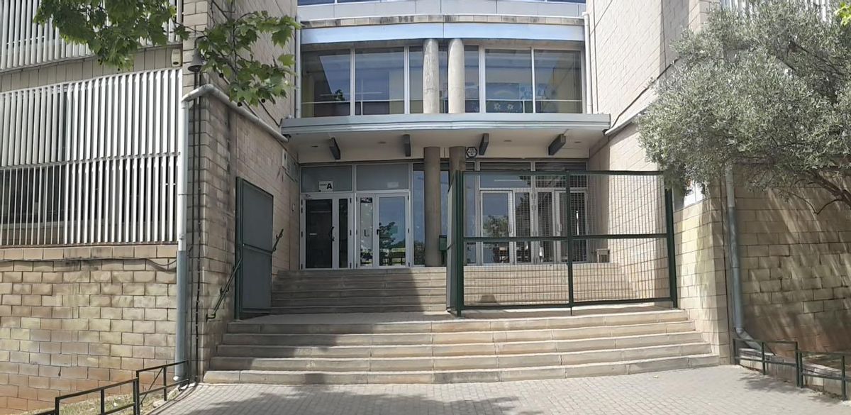 Exterior del Institut Marianao Exterior del Institut Marianao