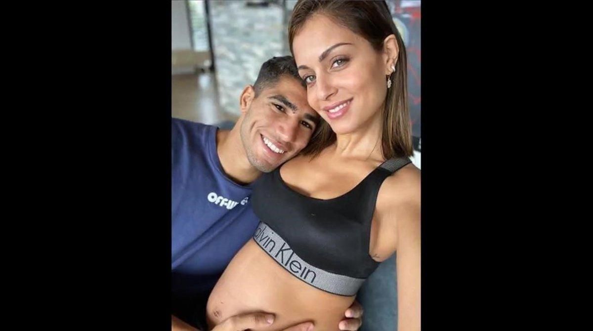 La actriz Hiba Abouk y su novio, el futbolista Achraf Hakimi. La actriz Hiba Abouk y su novio, el futbolista Achraf Hakimi.