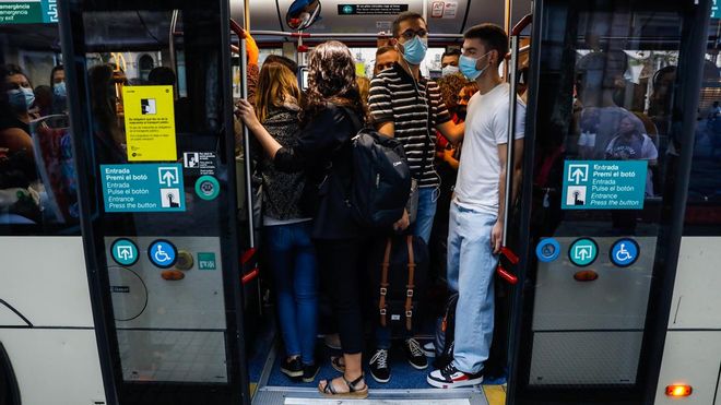 Huelga de autobuses en Barcelona: qué reclaman los empleados de TMB