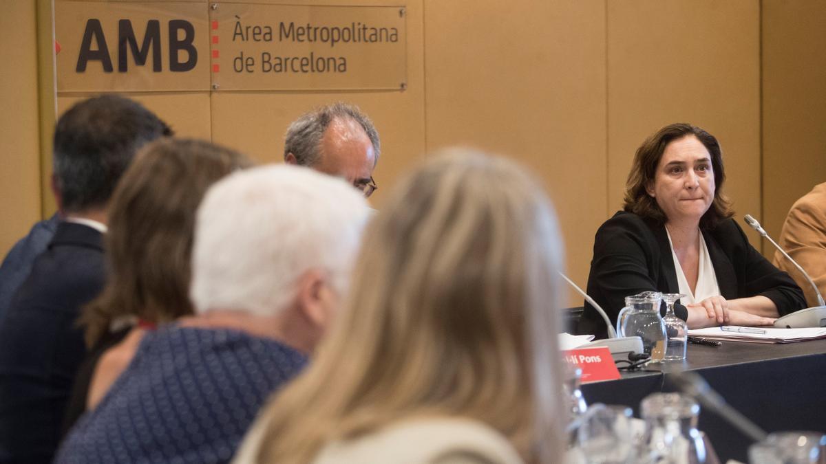 La alcaldesa de Barcelona, Ada Colau, en la presidencia del Área Metropolitana de Barcelona, el 25 de julio de 2019
