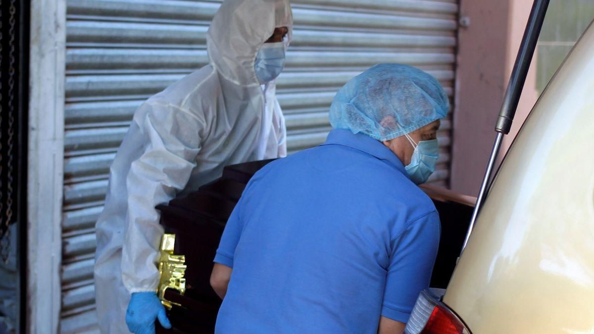 Los homicidios en Honduras suben un 6,4% en 4 meses de 2021 y suman 1.135 casos. Los homicidios en Honduras suben un 6,4% en 4 meses de 2021 y suman 1.135 casos.